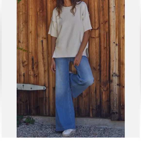 Sweaters - Free People Yorkie Tee Oversized Sweater in Vanilla